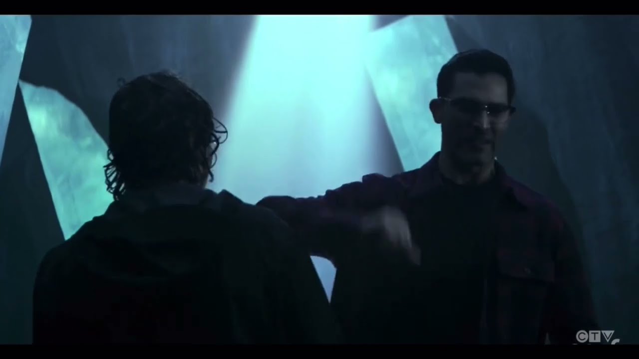 Clark & Lois train their children but Jordan disobeys Clark