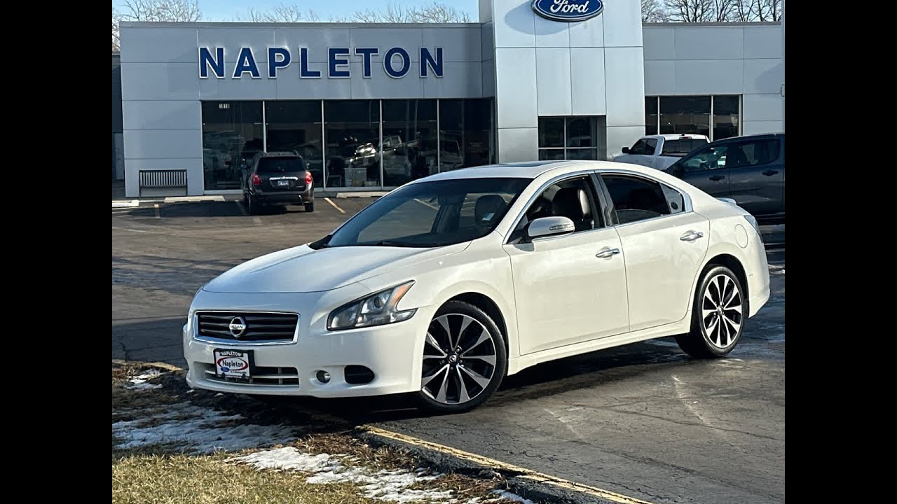 2012 Nissan Maxima 3.5 SV w/Sport Pkg Libertyville, Arlington Heights, Glenview, Gurnee, Niles ...