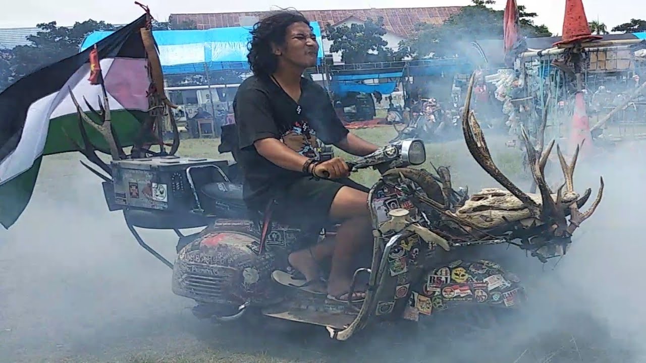 Dekjaw freestyle Vespa extreme anniversary kilometer 2019