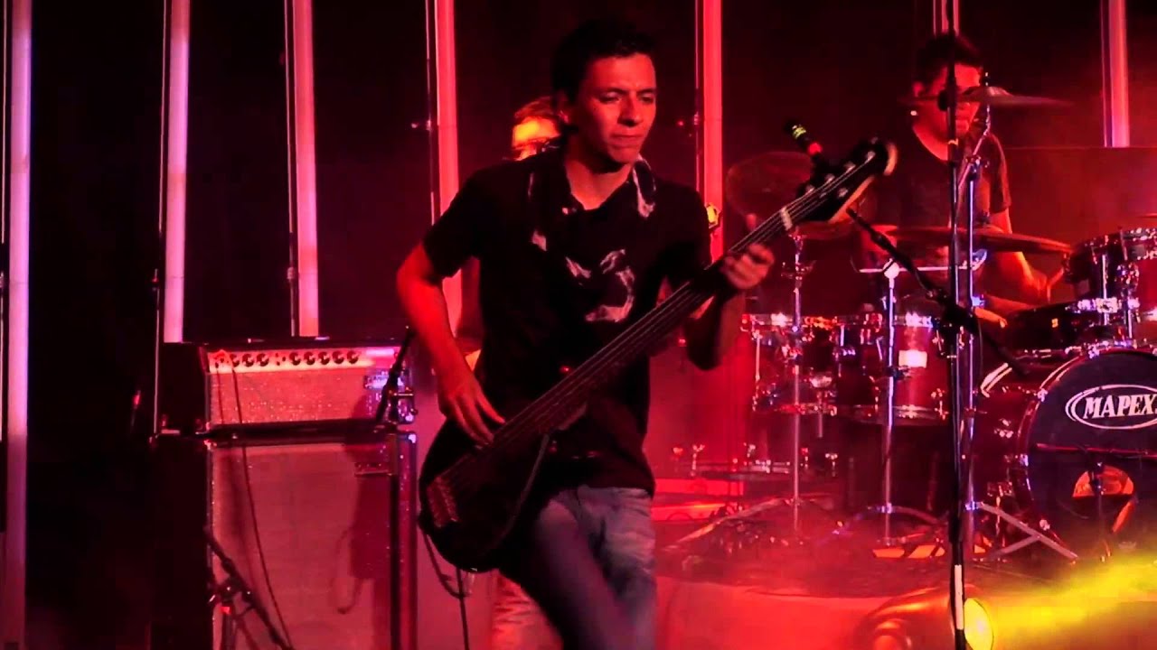 Me Quema - Edgar Lira - EN VIVO