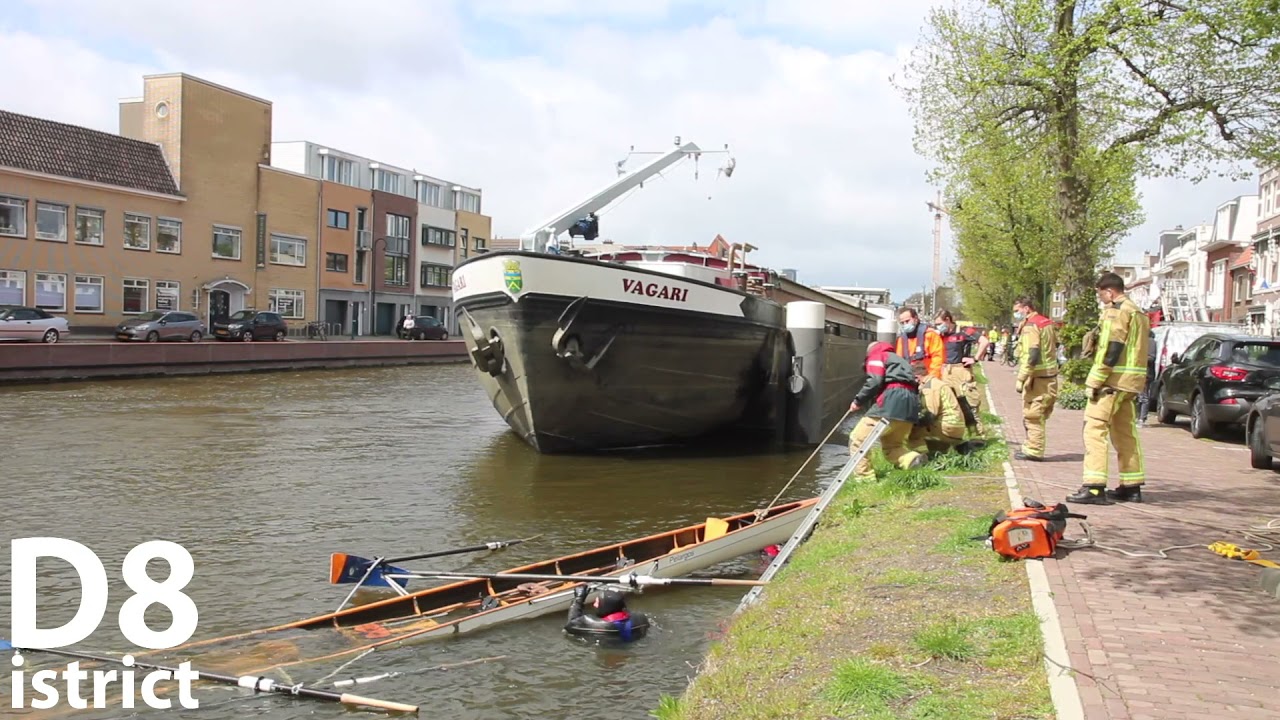 Aanvaring tussen binnenvaartschip en roeiboot Hoekweg Voorburg