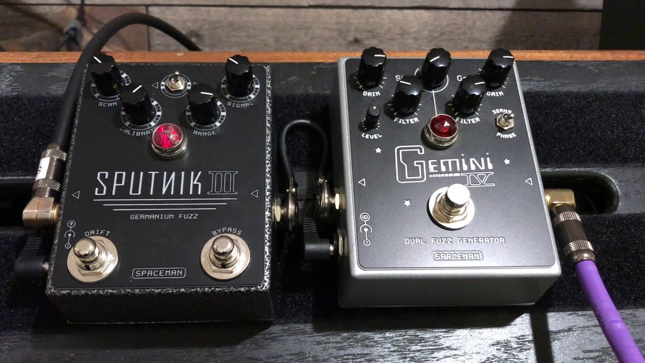 Spaceman Sputnik III vs Gemini IV