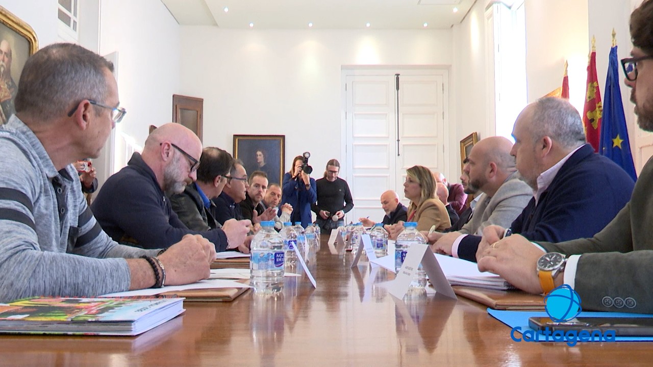 El Ayuntamiento se compromete a dar ayuda psicológica a las familias de los trabajadores de Sabic