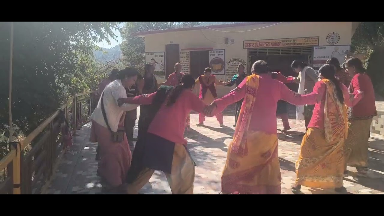 अपनी संस्कृति को बढ़ावा दिया आज