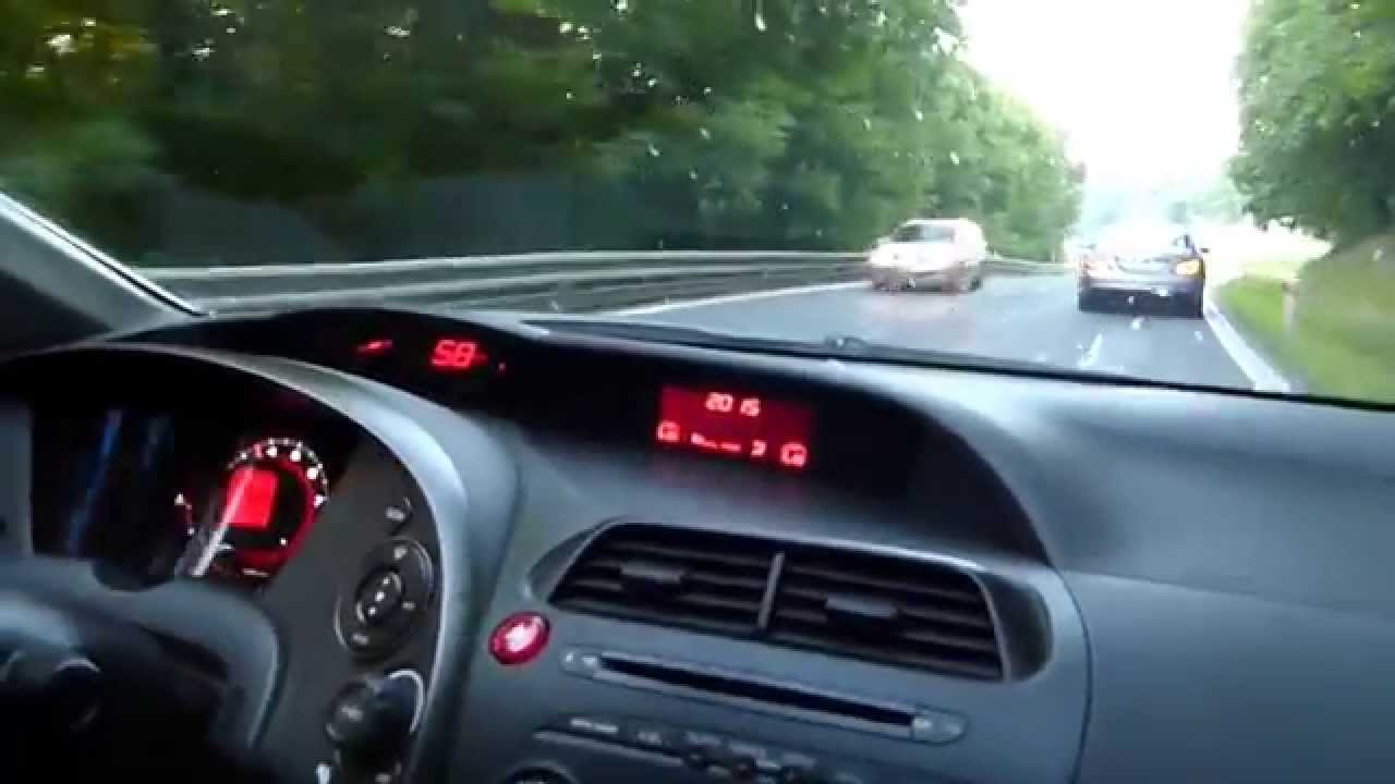 Honda Civic Type R FN2 Stock onboard