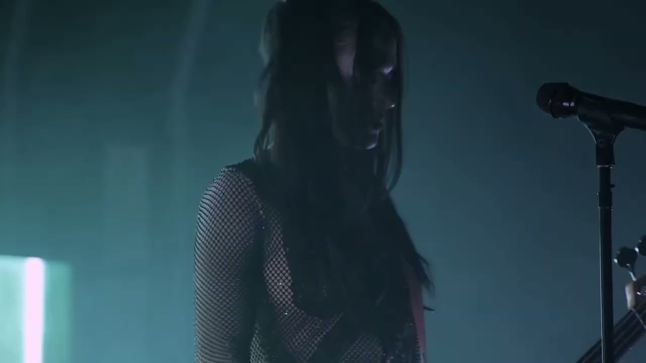 Poppy - Hard (Proshot Live 2024)