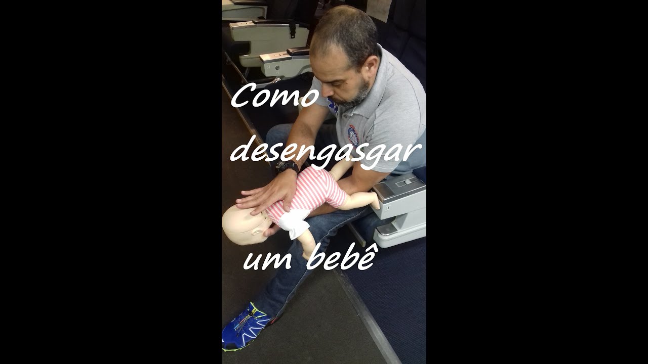 Como desengasgar um bebê com o Prof. Gilton Carvalho