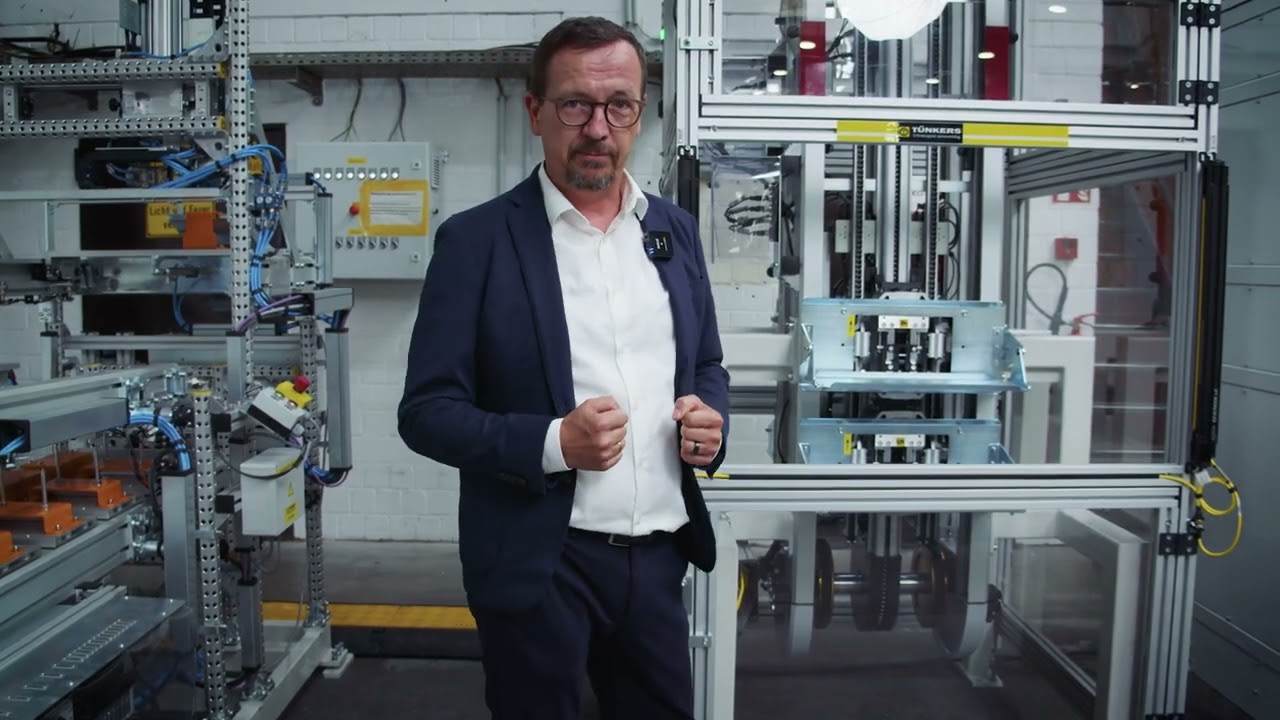 Der neue Vertikale Stauf&ouml;rderer von T&Uuml;NKERS