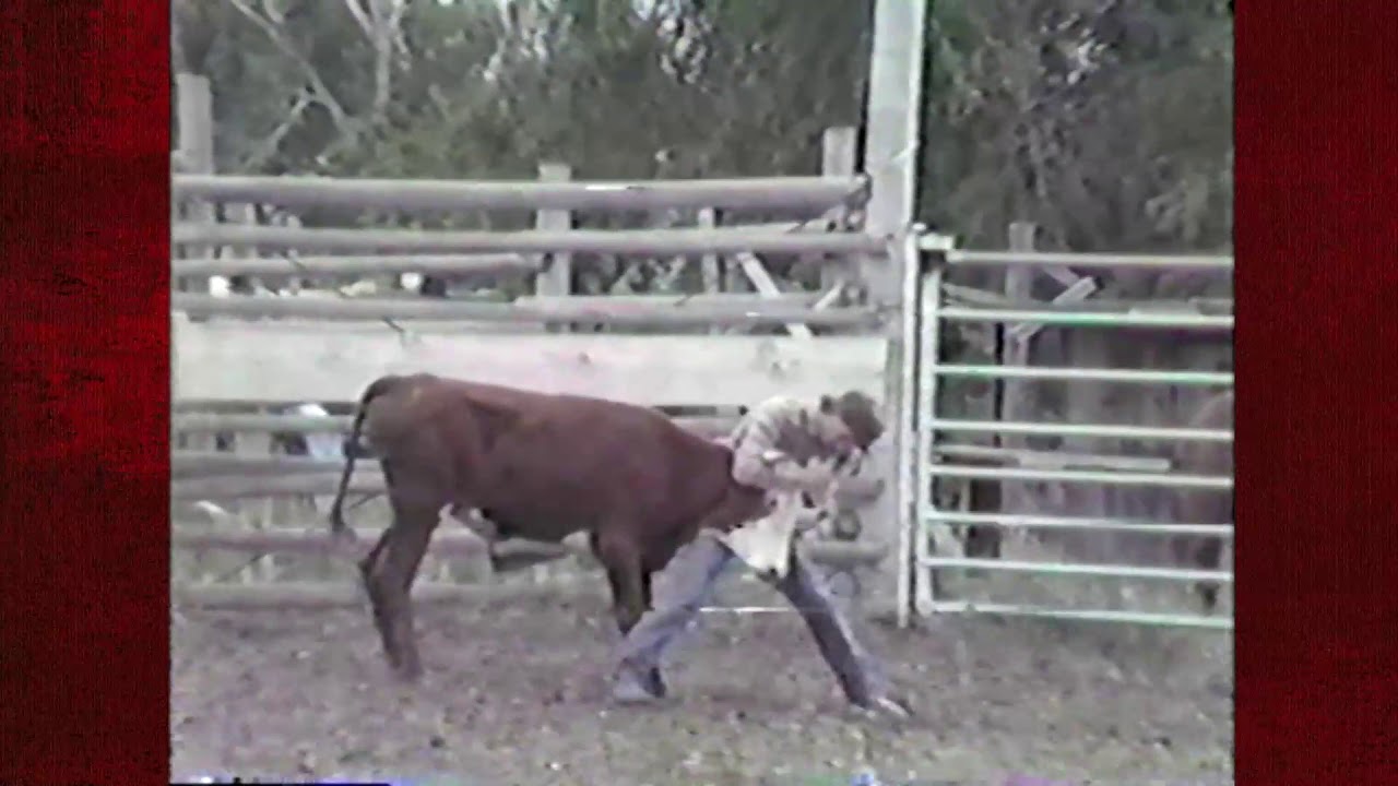 Flint Rasmussen Steer Wrestles
