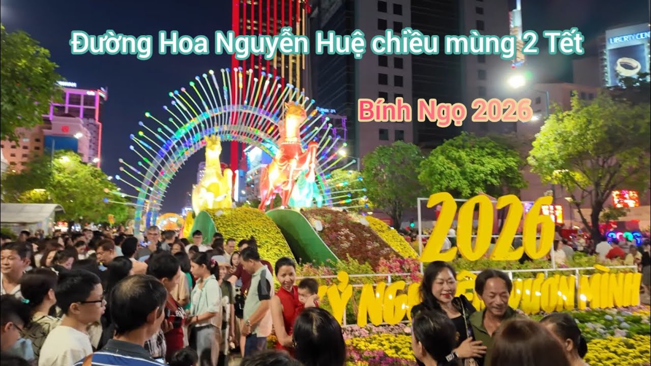 Mùng 2 Tết Bính Ngọ 2026: Đi Metro ra đường hoa Nguyễn Huệ xem không khí Tết chiều mùng 2🧧