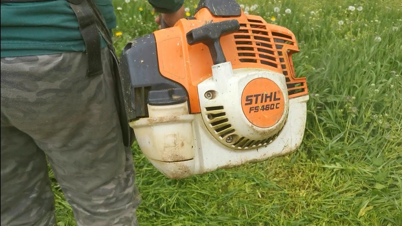 Brushcutter STIHL fs 460-C cutting the grass very well.