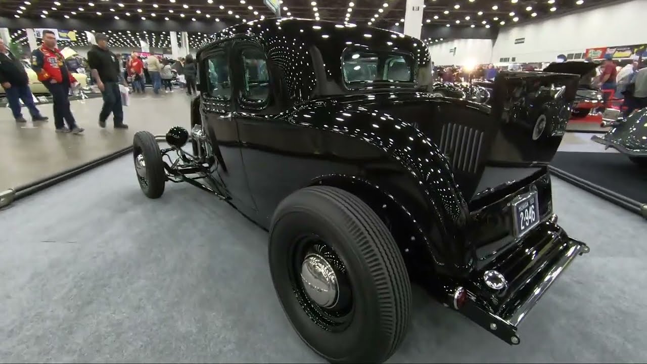 Flathead and TREMEC TKX-Equipped Gangster 1932 Ford 5-Window
