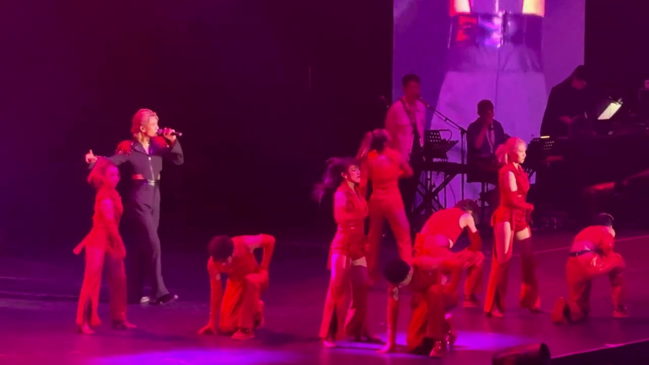 Closer * Fever @ Jeremy 李駿傑 * Stanley邱士縉 | 4K | 新加坡 MIRROR FEEL THE PASSION CONCERT 演唱會 | 2024-05-01