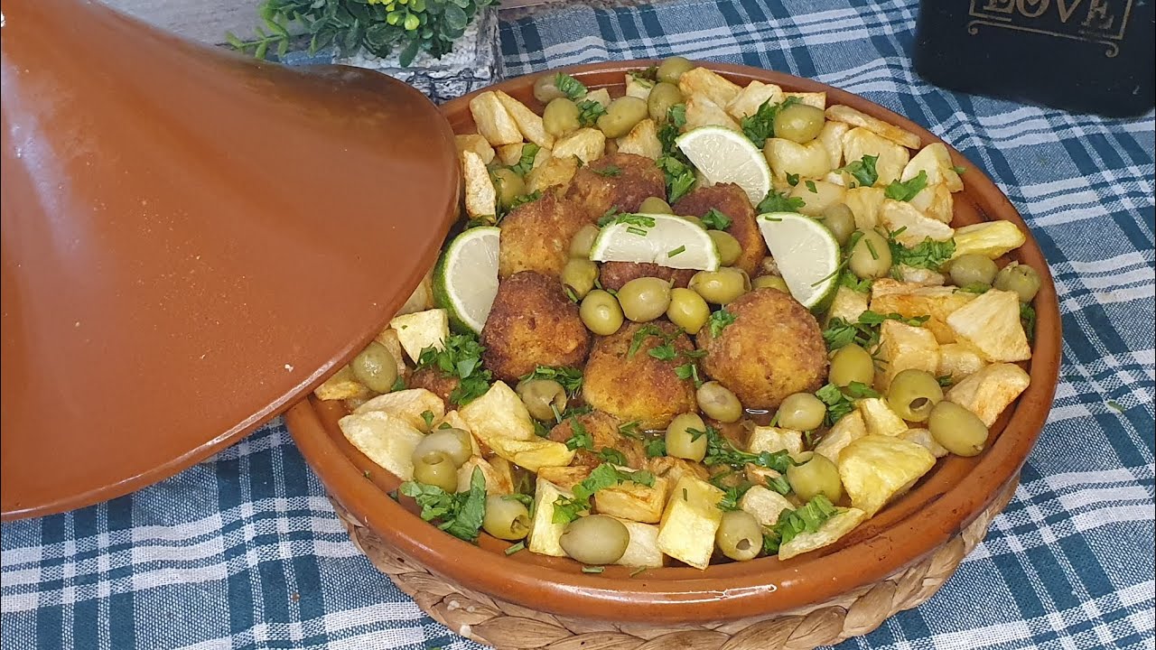 طجين ولا اروع فووووور 👌بزاف💯 بنة/💯 بصدر الجاج و البطاطة واقتصادية بحجم عائلي #اطباق اقتصادية 🇩🇿