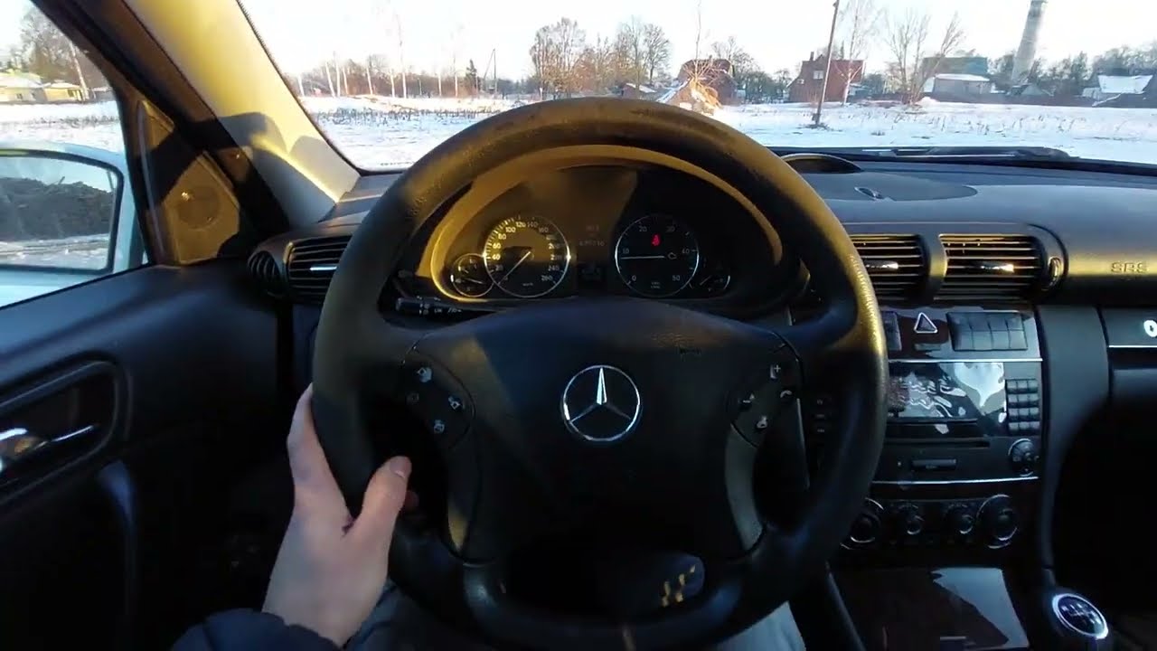 Mercedes Benz C220 W203 2.2 diesel engine start up