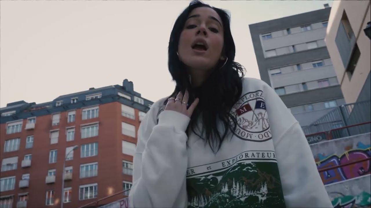 Ale Cantelli - Debilidad (Official Video)