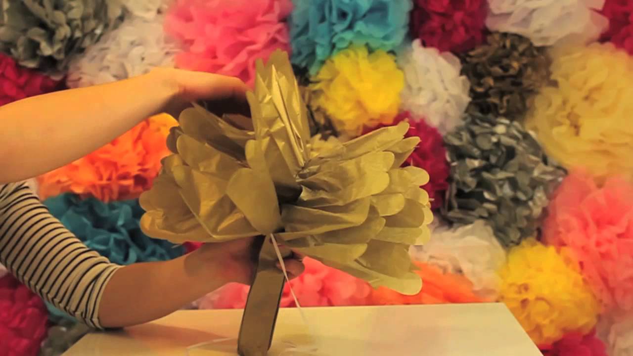 How to: Make a tissue Pom Pom - Talking Tables