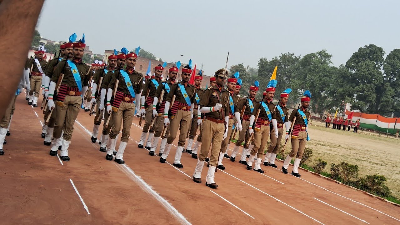 26 January pared #upp police line Fatehpur