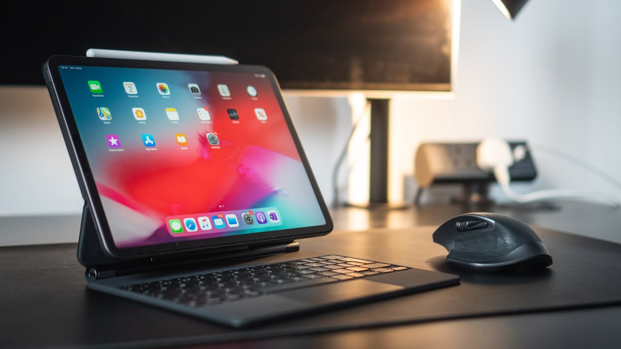 iPad Pro and Magic Keyboard review (2020) - is it worth it as a student?