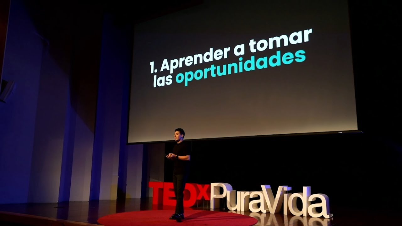 La comida del futuro | Andr&eacute;s Mu&ntilde;oz | TEDxPuraVidaSalon