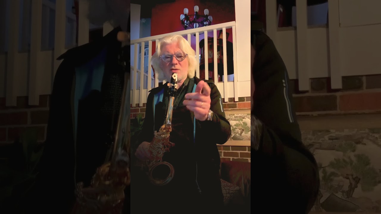 Testing my vintage Yamaha 62 Alto Sax and two Beechler mouthpieces.