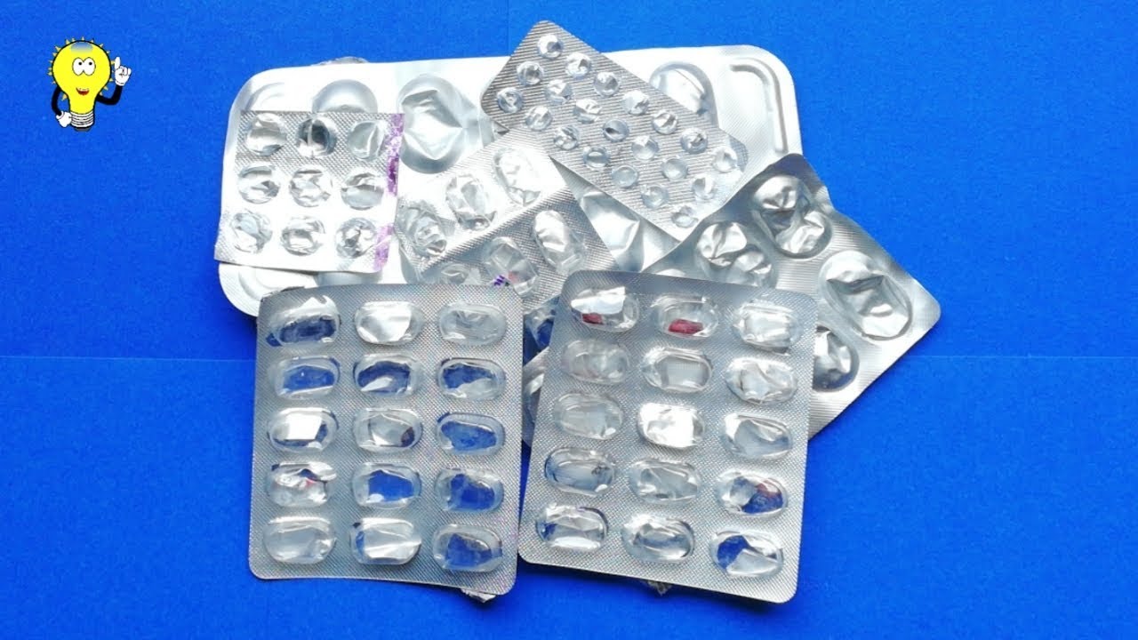 Easy Home Decorating Ideas - Wall Hanging With Waste Material - Medicine Wrapper Craft