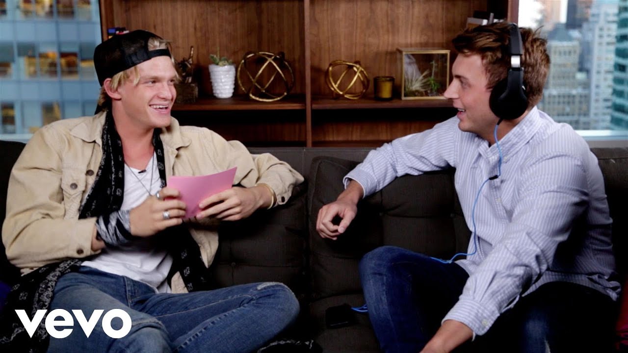 Cody Simpson - The Whisper Challenge (Valentine’s Day Edition)
