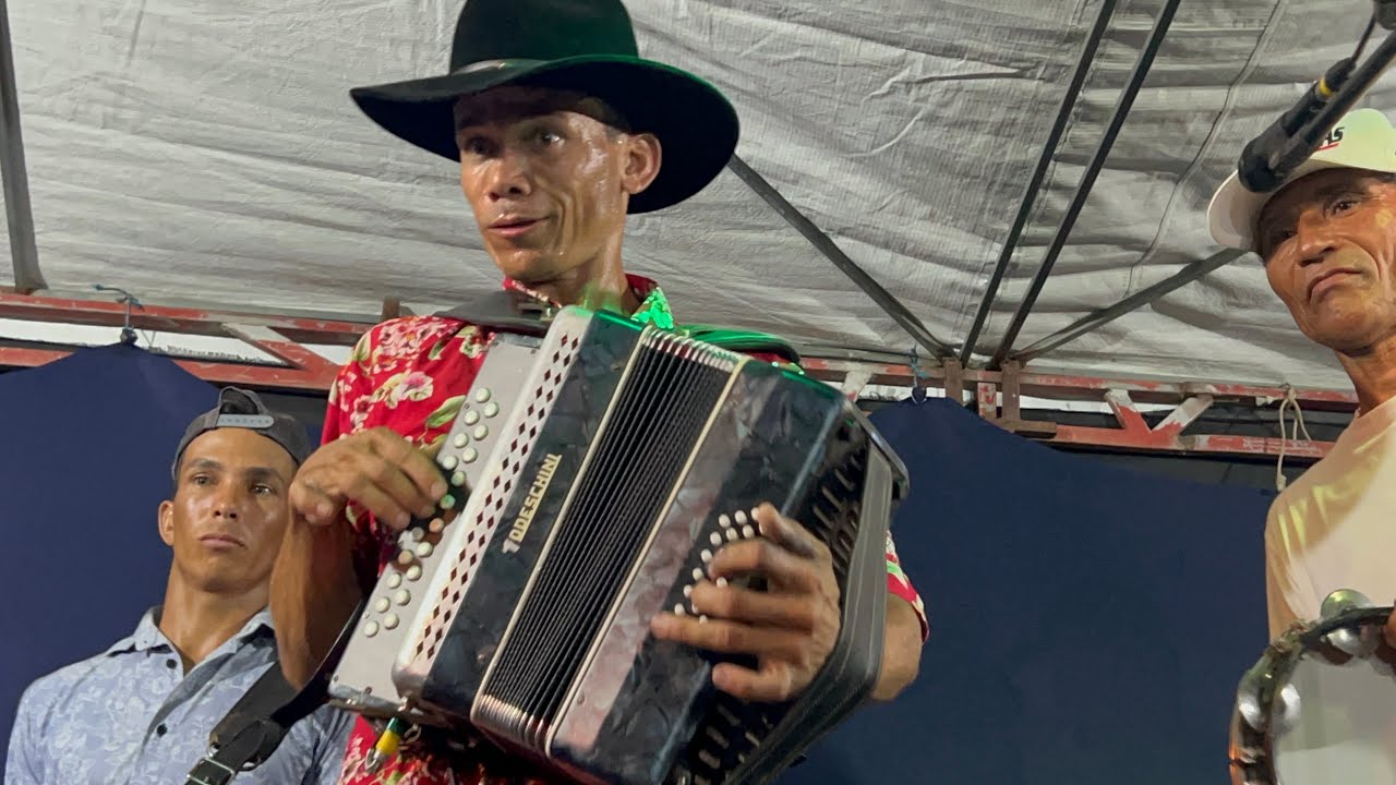 Machadinho dos 8 Baixos  Representando o Forró Pé de Serra - Encontro de Sanfoneiros 2024