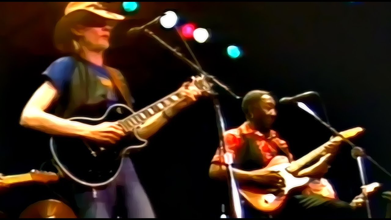 MUDDY WATERS & JOHNNY WINTER - Walking Through The Park - 1981