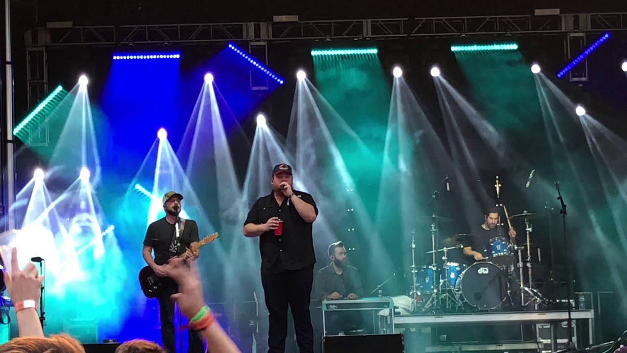 Luke Combs - One Number Away - Live at the Innings Music Festival - Tempe Arizona - March 25,2018
