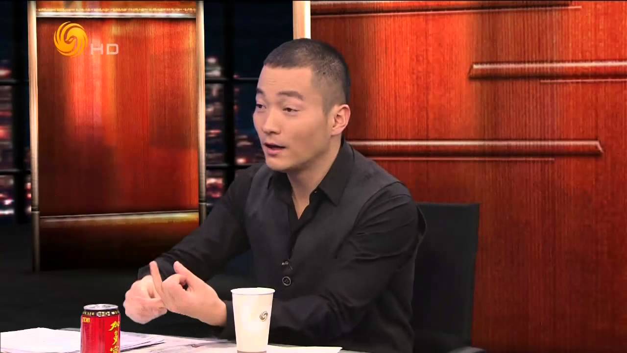 20141210 锵锵三人行 马未都：中国人在国外大把花钱因为物价便宜