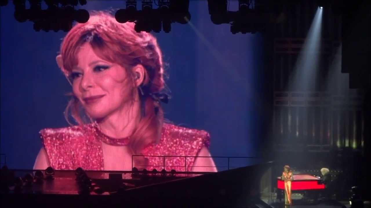 Mylene Farmer 04.11.2013 St Petersburg - Et pourtant (Милен Фармер СКК)