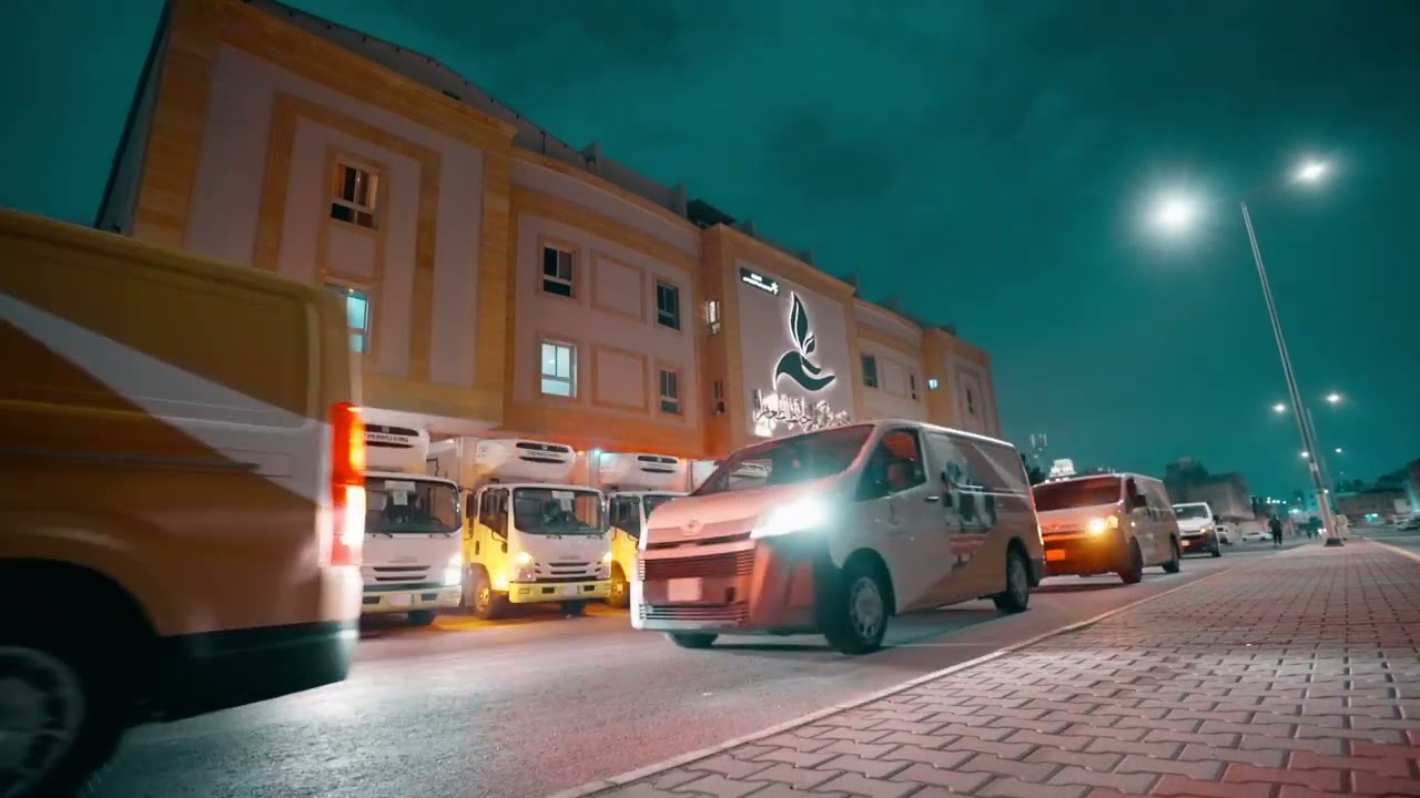 إكرام ... عقد من العطاء في البلد الحرام