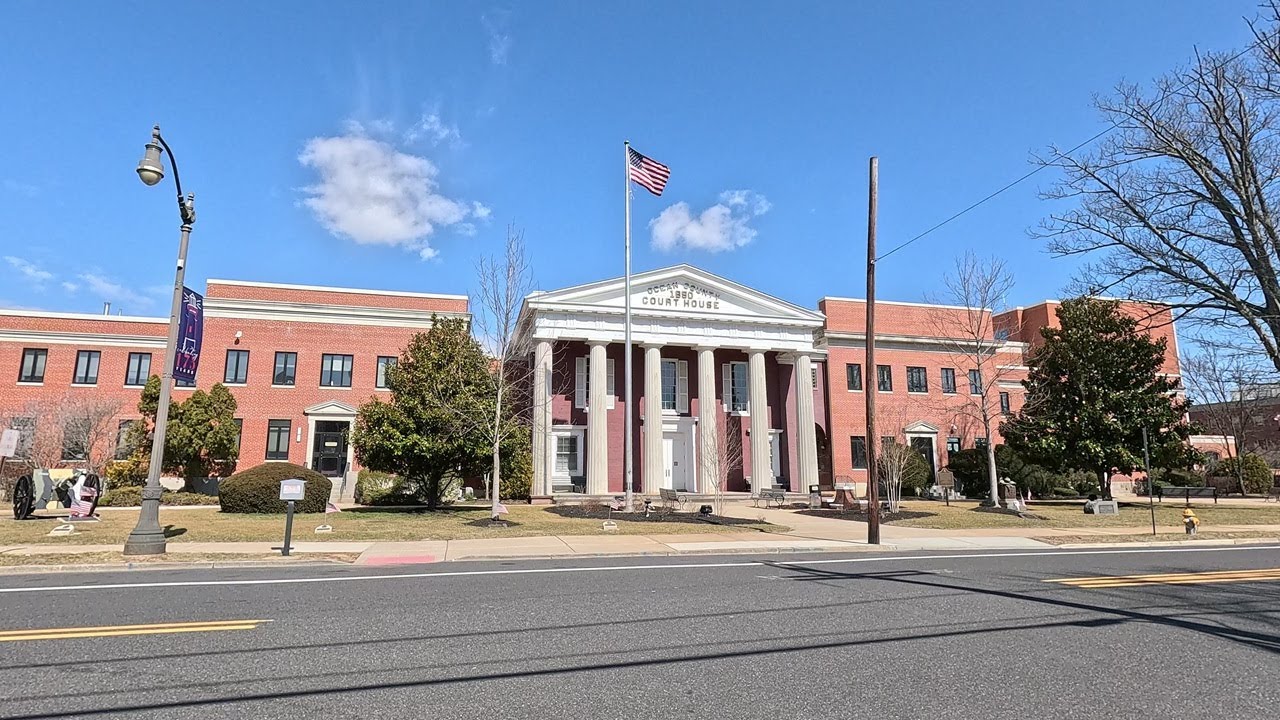 ⁴ᴷ⁶⁰ Walking downtown Toms River, New Jersey