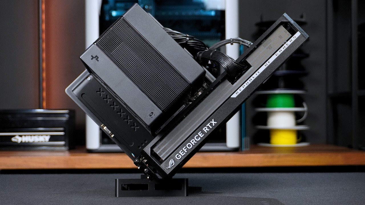 Wait...This is A PC ?!