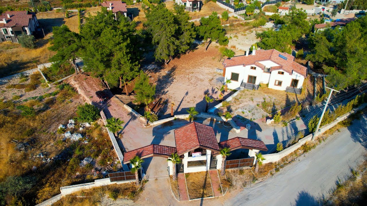 Urla Kalabak 6+2 Satılık 420m2 Satılık Villa - 3,5 D&ouml;n&uuml;m Arsa İ&ccedil;erisinde Muteşem Bir Yaşam Fırsatı