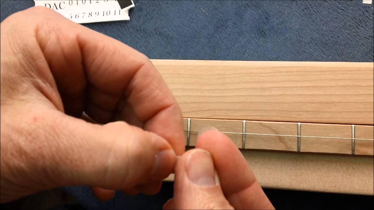 Building the Psalmodikon - Step 12