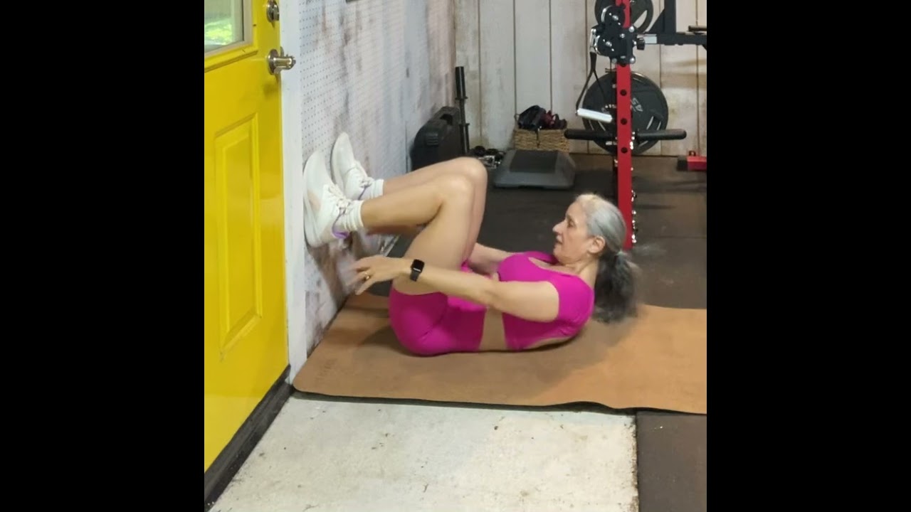 Wall Oblique Heel Taps:  Obliques/Core.