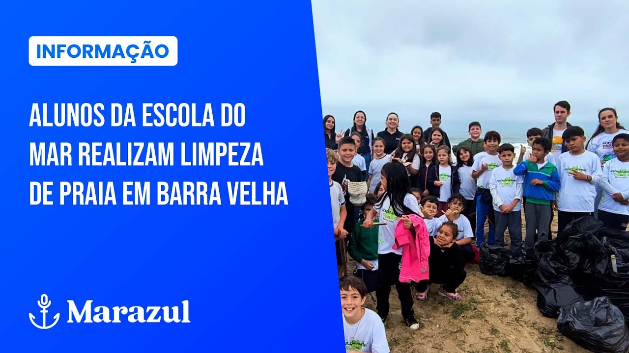 Alunos da Escola do Mar realizam limpeza de praia em Barra Velha