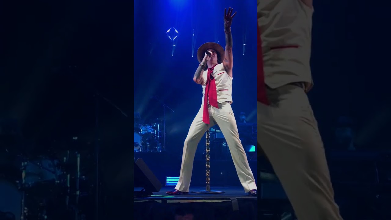 BUNBURY - Lady Blue, Palacio de los Deportes (CDMX) 22/02/2018
