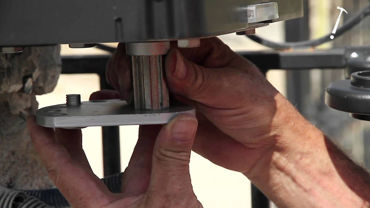 Automatiser un portail à deux vantaux - Tuto bricolage de Robert pour l'automatisation d'un portail