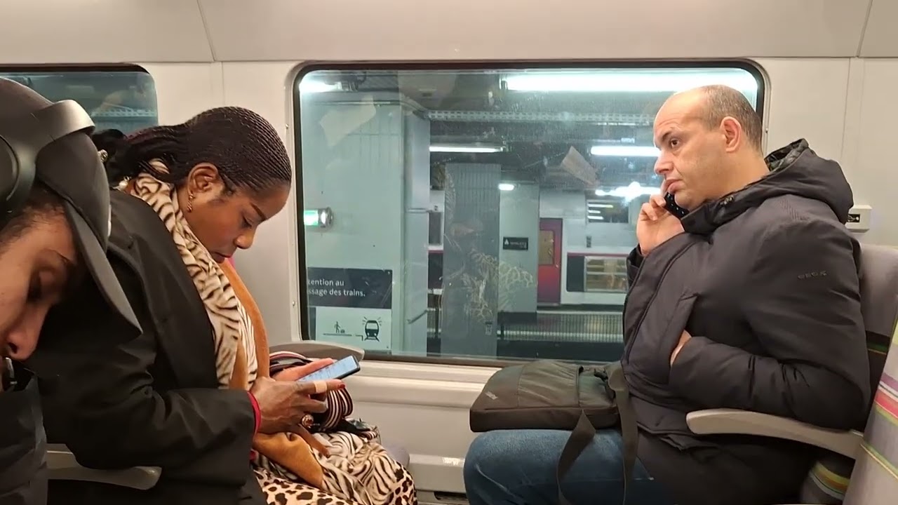 [Paris RER] RER-C riding from Musée ď Orsay to Champs de Mars Eiffel