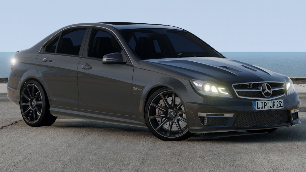 Mercedes C63 AMG 