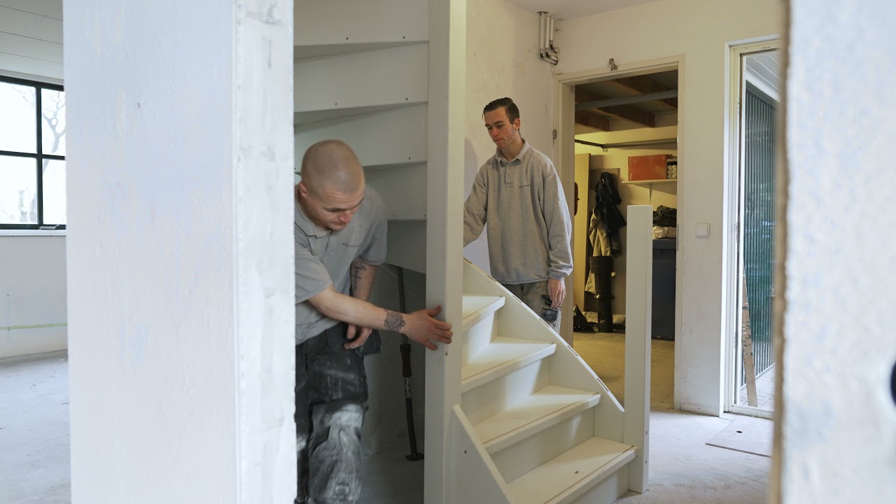 Trap in elkaar zetten
