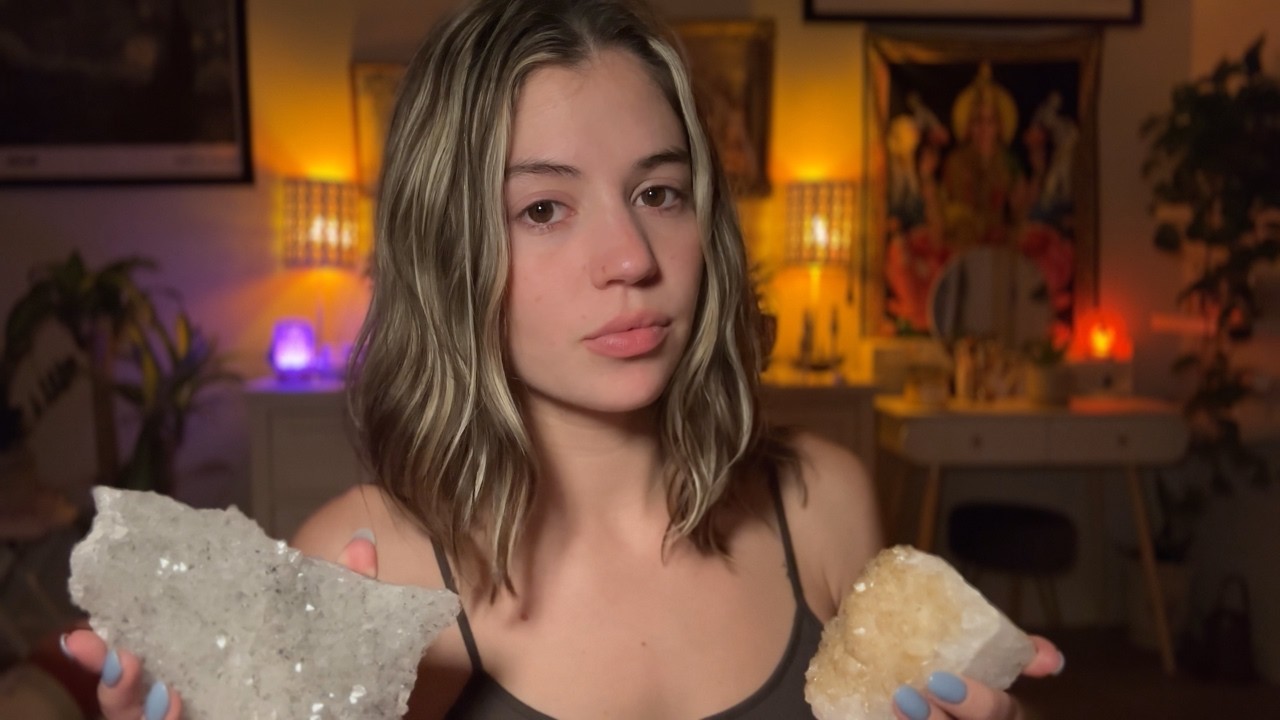 asmr only scratching sounds on my crystals (super crunchy brain tingles)
