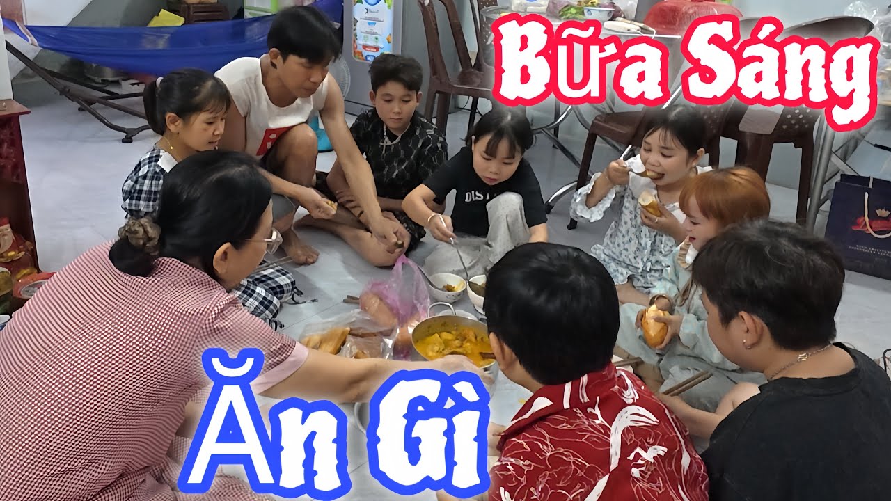 Bữa Ăn Sáng Của Biệt Đội Tí Hon & Thưởng Thức Cơm Tấm Tại Sài Gòn || Hải Tí Hon