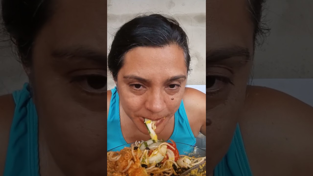 Almoço um pouco triste