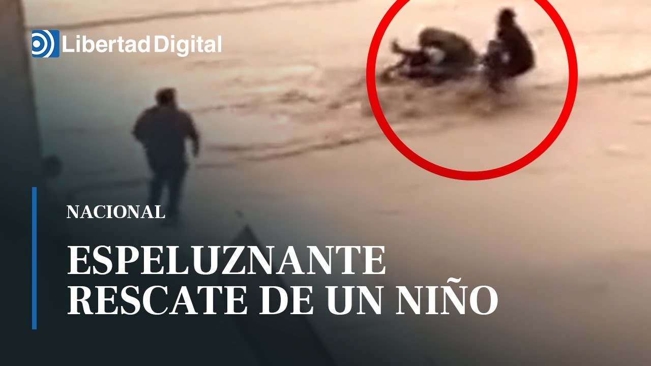 Espeluznante rescate de un ni&ntilde;o en un carrito en las riadas en Murcia