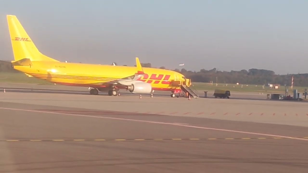 AF1331 Mailand Malpensa MXP-CDG taxiing before Take off 6F E190 31/10/2024