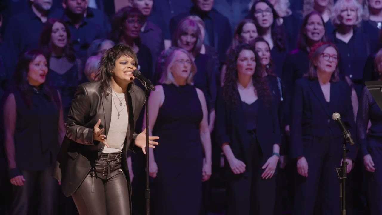 newchoir performs Set Me Free with Fefe Dobson 🇨🇦